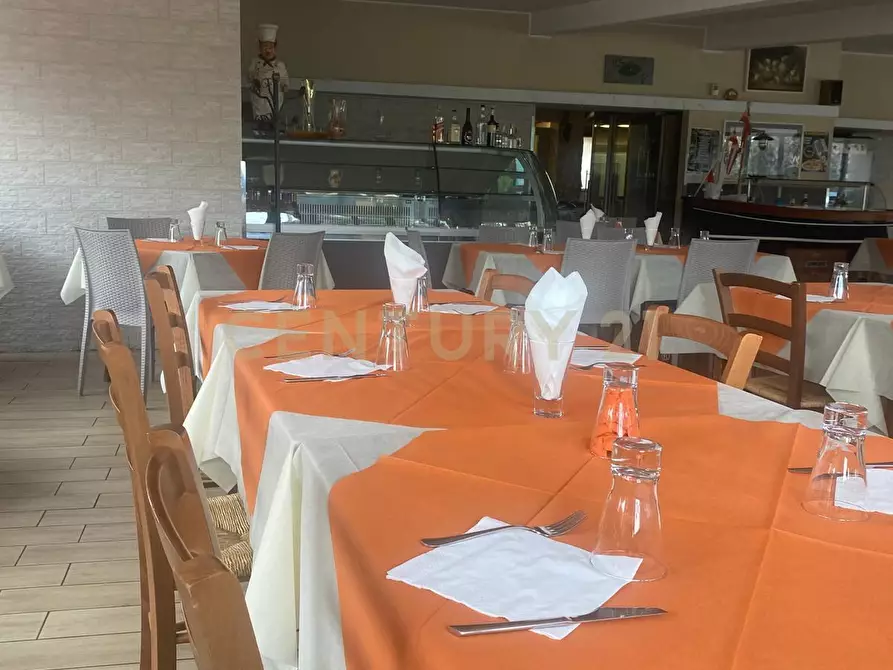 Immagine 10 di Pizzeria / Pub in vendita  in Via Alcide de Gasperi 110 a Mascalucia
