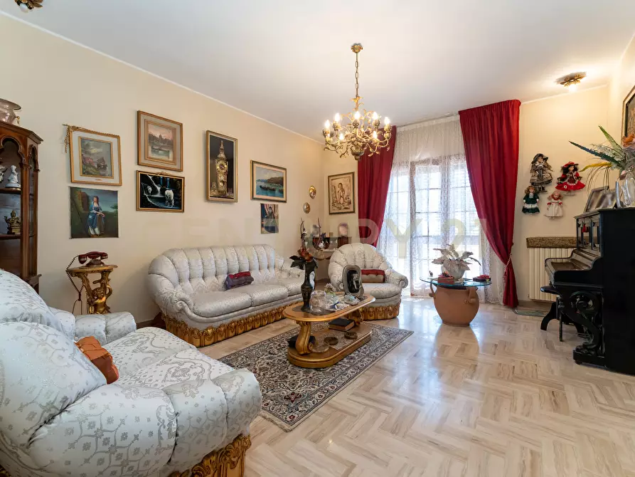 Immagine 73 di Villa in vendita  in Via Ottavia Penna 50 a Caltagirone