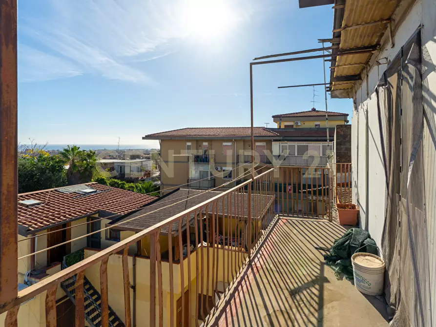 Immagine 26 di Quadrilocale in vendita  in Via Federico Confalonieri 9 a Catania