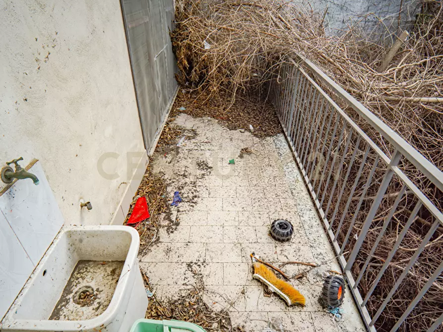 Immagine 18 di Locale commerciale in vendita  in Via Provinciale 194 a Santa Venerina