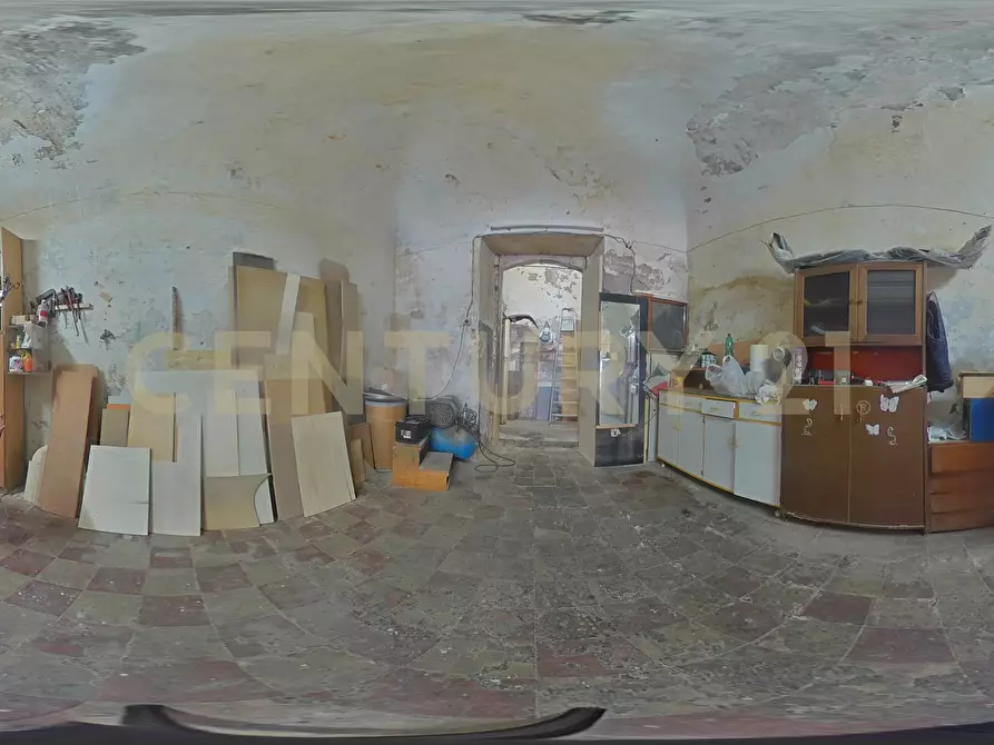 Immagine 29 di Bilocale in vendita  in Via Celeste 71 a Catania