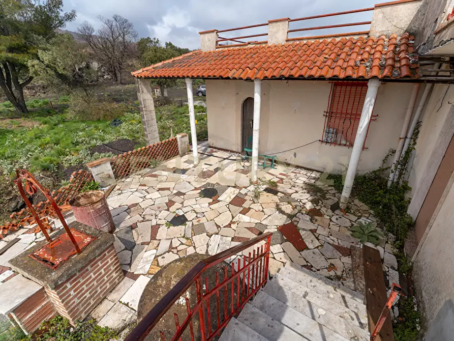 Immagine 46 di Villa in vendita  in Via Nocille 55 a Mascali