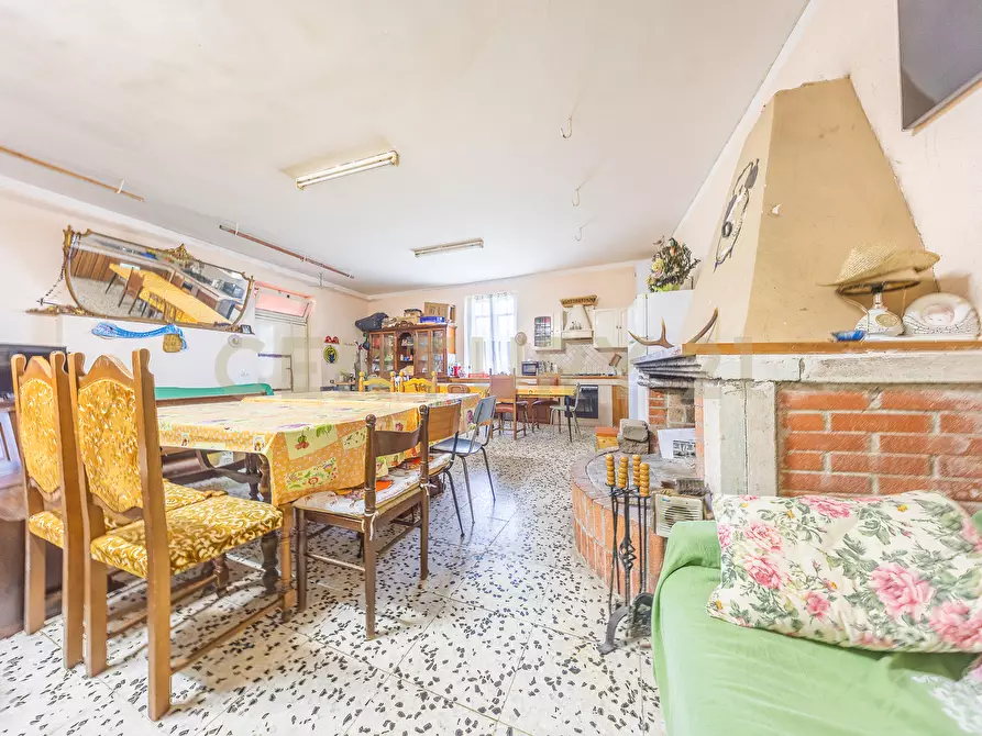 Immagine 19 di Rustico / casale in vendita  in via mercorano 1 a San Gregorio Da Sassola