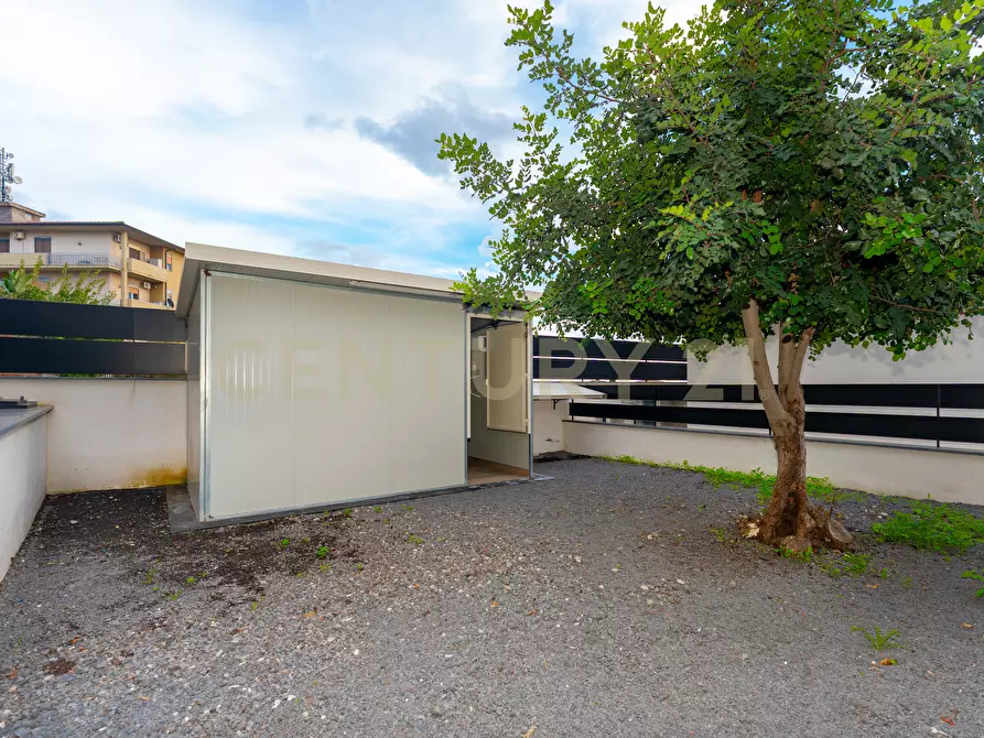 Immagine 16 di Villa in vendita  in Via Sant' Andrea 8 a Catania