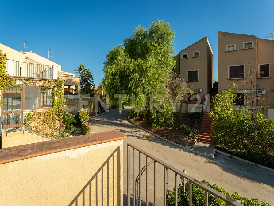 Immagine 5 di Villa in vendita  in baia arcile a Augusta