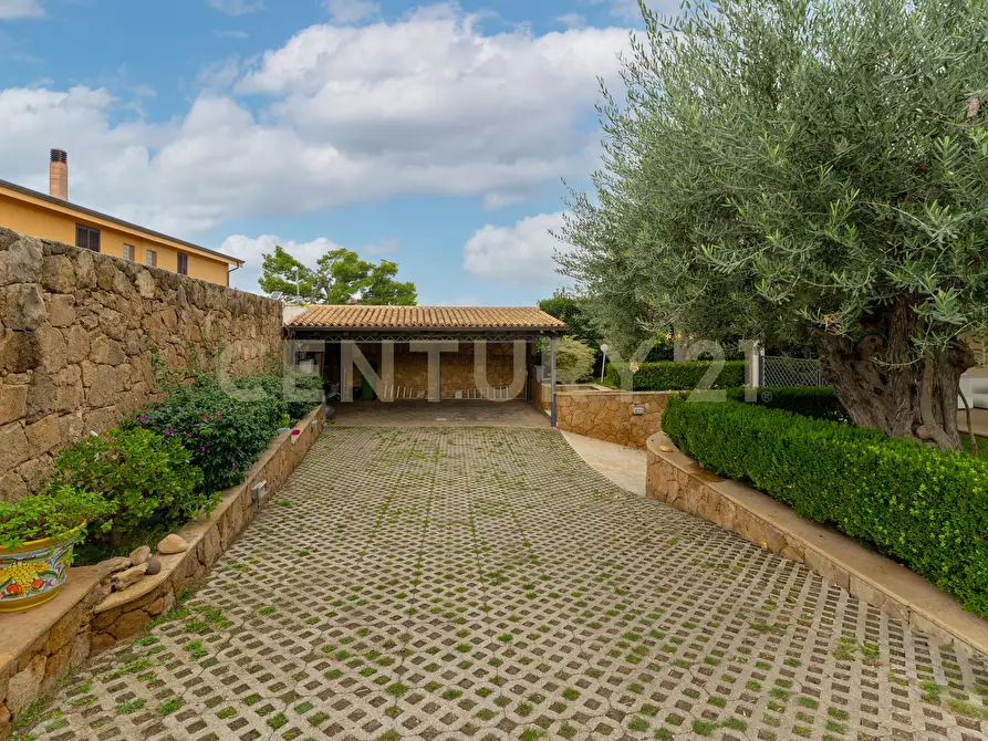 Immagine 5 di Villa in vendita  a Augusta