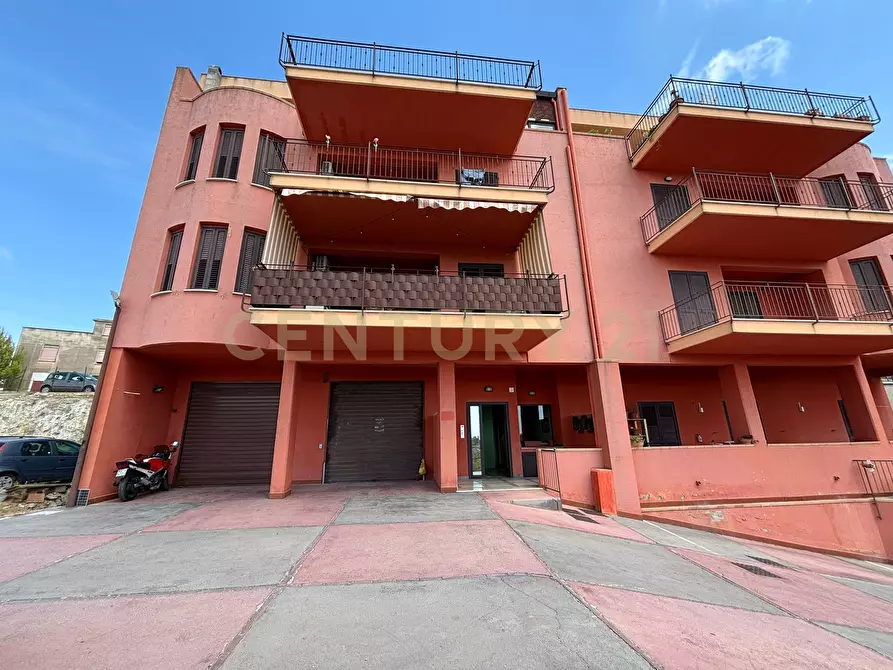 Immagine 1 di Pentalocale in vendita  in Via Giuseppe Basile 2 a Agrigento