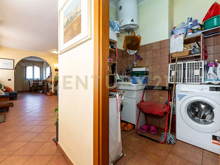 Immagine 19 di Villa in vendita  in Via Alcaloro Petrone 47 a Viagrande