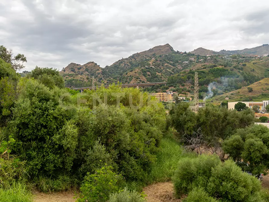 Immagine 36 di Appartamento in vendita  in Via Erice 3 a Giardini-Naxos