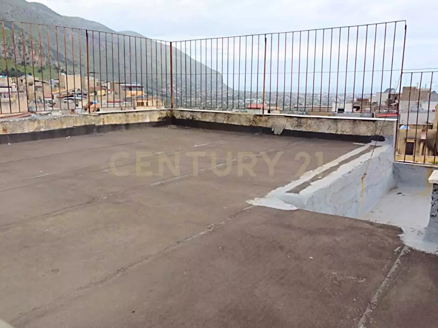 Immagine 3 di Trilocale in vendita  in Via Badalamenti a Carini