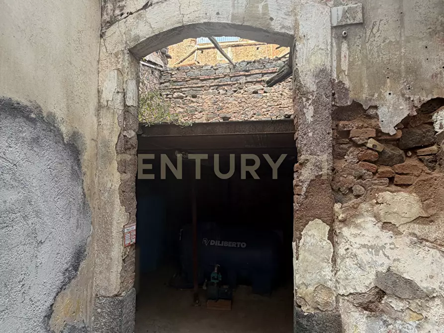 Immagine 15 di Appartamento in vendita  in Via Celeste 118 a Catania