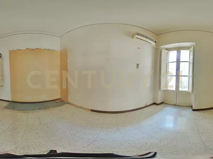 Immagine 59 di Pentalocale in vendita  in Via Milano 60 a Catania