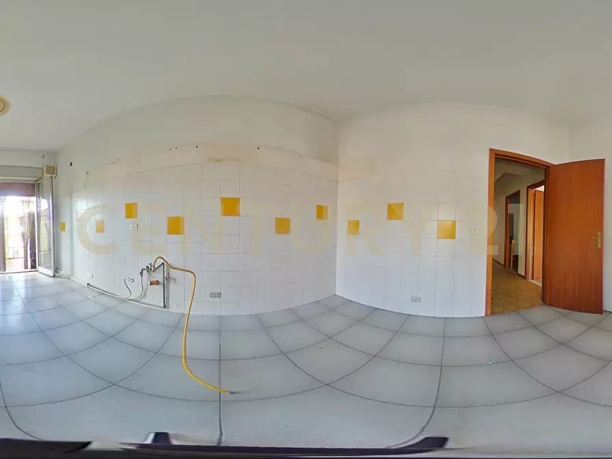 Immagine 39 di Quadrilocale in vendita  in Via Catania 310 a Adrano