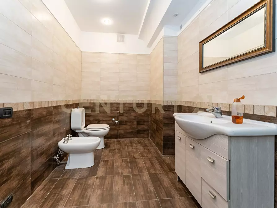 Immagine 57 di Villa in vendita  in Via Ingegnere 130 a Catania