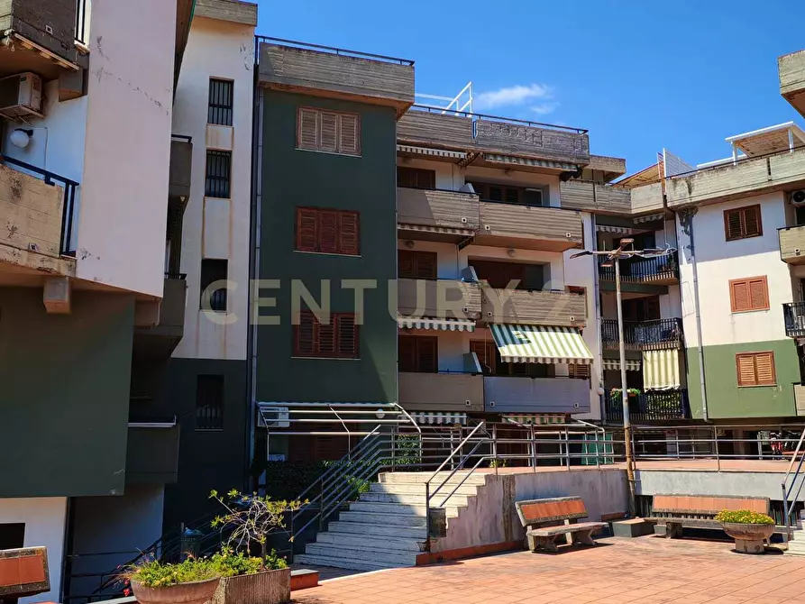 Immagine 42 di Trilocale in vendita  in Via dei Normanni 1 a Sant'alessio Siculo