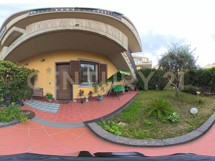 Immagine 50 di Casa bifamiliare in vendita  in Via A. di Sangiuliano 68 a Sant'agata Li Battiati