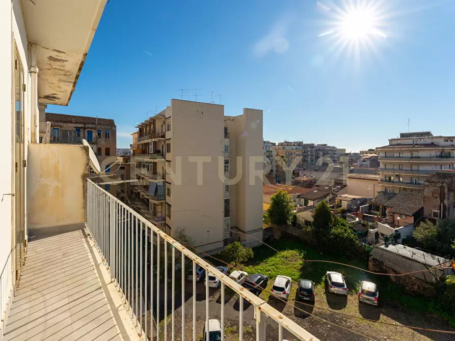 Immagine 29 di Quadrilocale in vendita  in Via Ammiraglio Toscano 5 a Catania
