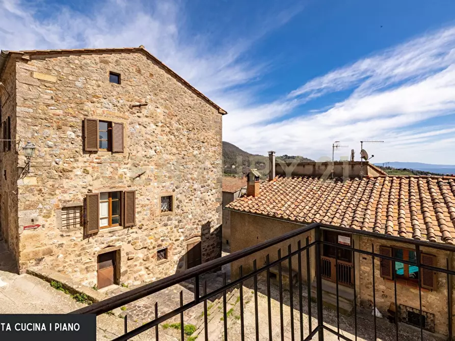 Immagine 18 di Appartamento in vendita  a Roccastrada