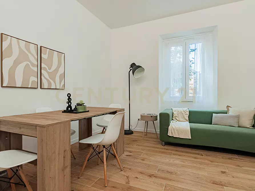 Immagine 19 di Appartamento in vendita  in Via Lampedusa a Roma