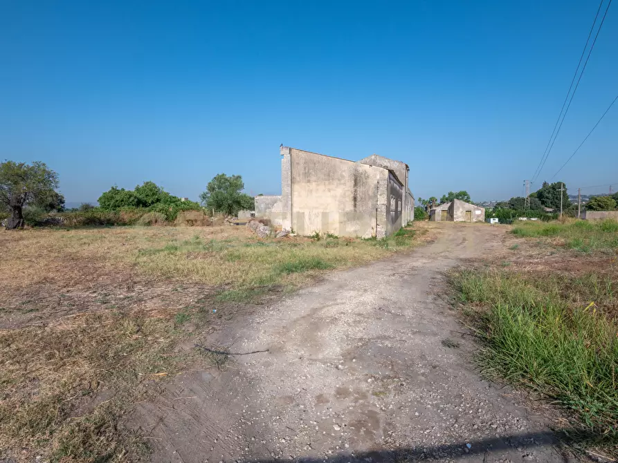 Immagine 50 di Terreno industriale in vendita  in Via per Floridia 11 a Siracusa