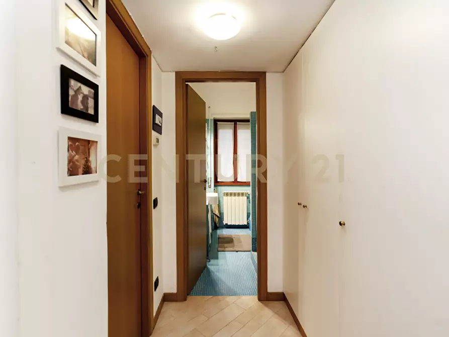 Immagine 16 di Trilocale in vendita  in Via Montasola 34 a Roma