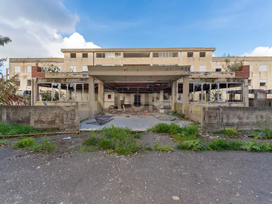 Immagine 16 di Palazzo in vendita  in SP13 53 a Motta Sant'anastasia