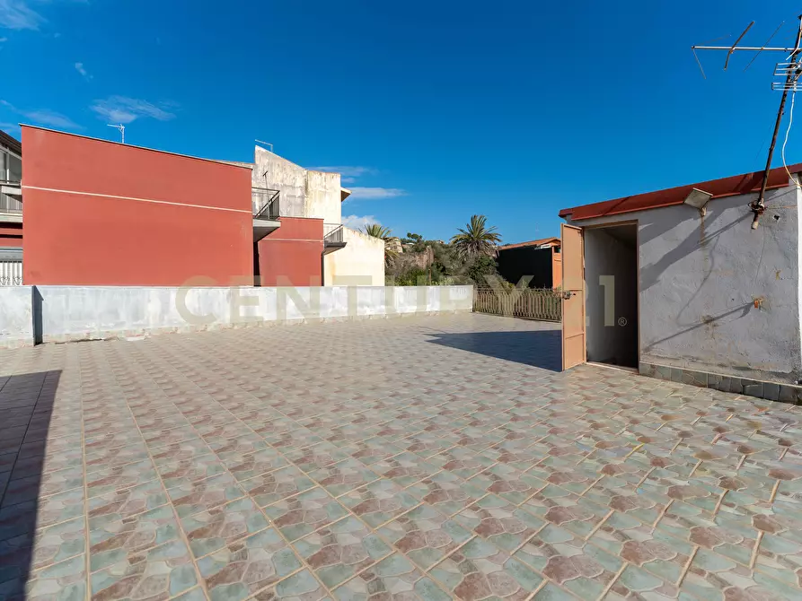 Immagine 31 di Quadrilocale in vendita  in Vico Contrada Cerza 1 a Catania