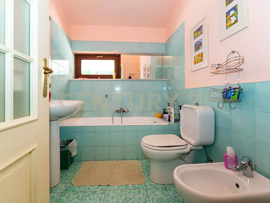 Immagine 70 di Villa in vendita  in Via Timparosa 39 a Aci Castello