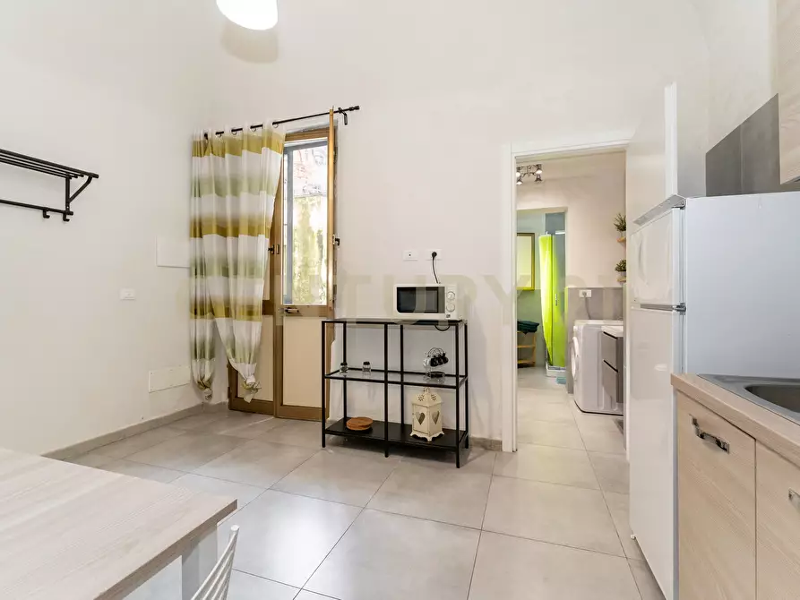 Immagine 16 di Bilocale in vendita  in Via Grimaldi 114 a Catania