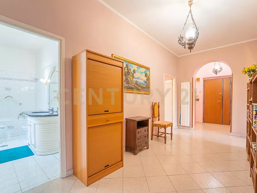 Immagine 20 di Pentalocale in vendita  in Via Due Giugno 66 a Fonte Nuova