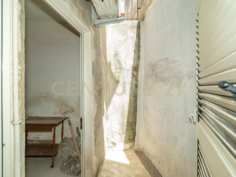 Immagine 7 di Villa in vendita  in Via Crujllas a Calatabiano