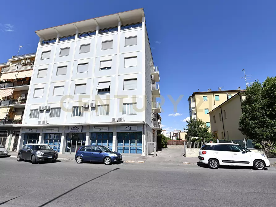 Immagine 2 di Trilocale in vendita  a Grosseto