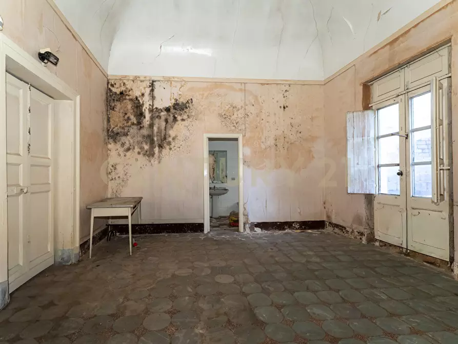 Immagine 31 di Villa in vendita  in Via Galermo 152 a Catania