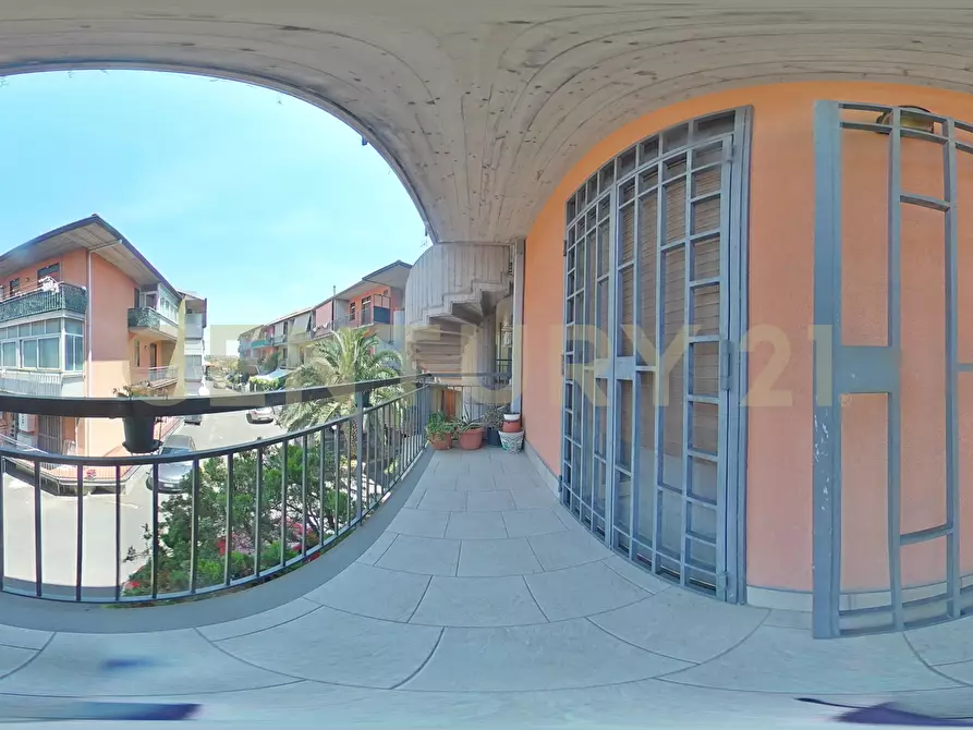 Immagine 41 di Appartamento in vendita  in Via Rua 78 a Aci Catena
