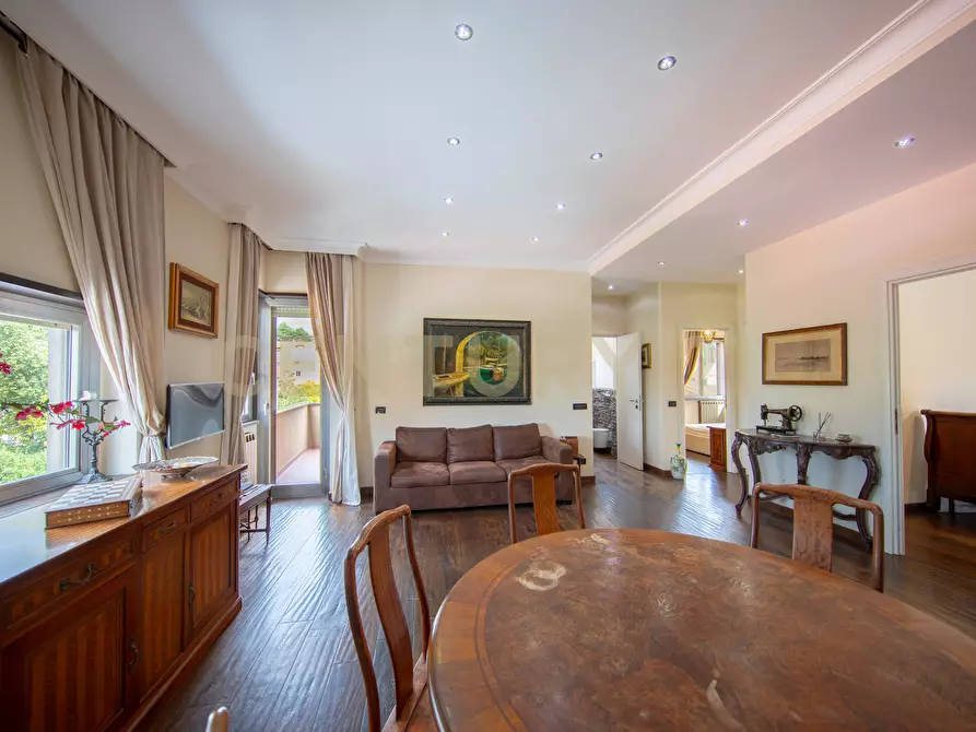 Immagine 6 di Trilocale in vendita  in Via Aurelia 301 a Roma