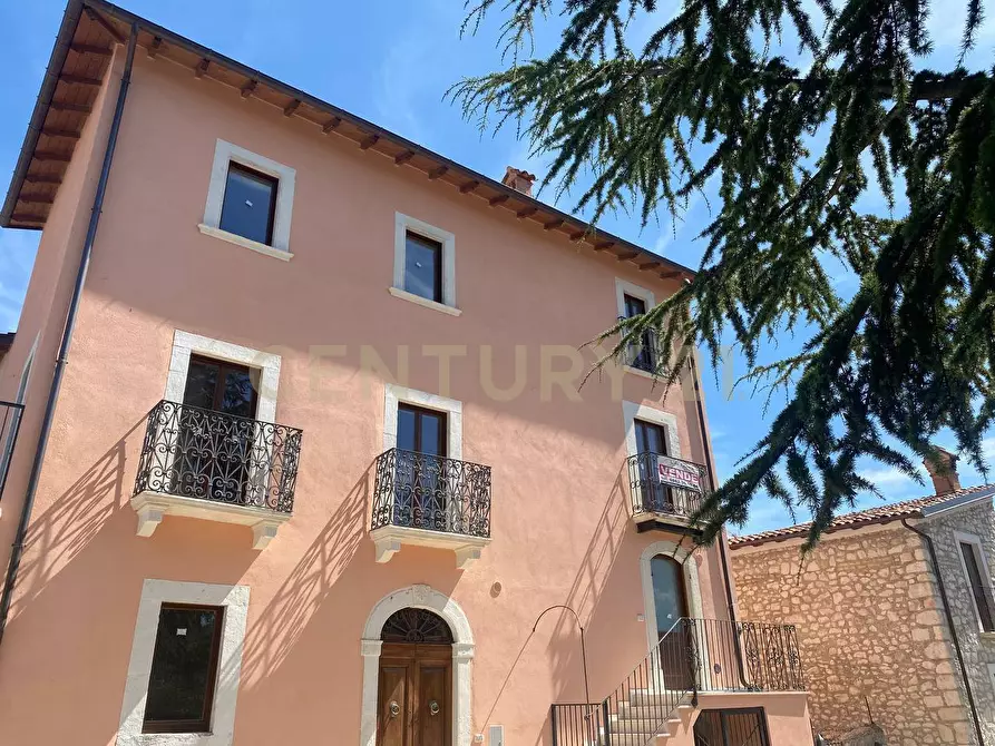 Immagine 12 di Casa bifamiliare in vendita  in Via codacchio 47 a Poggio Picenze