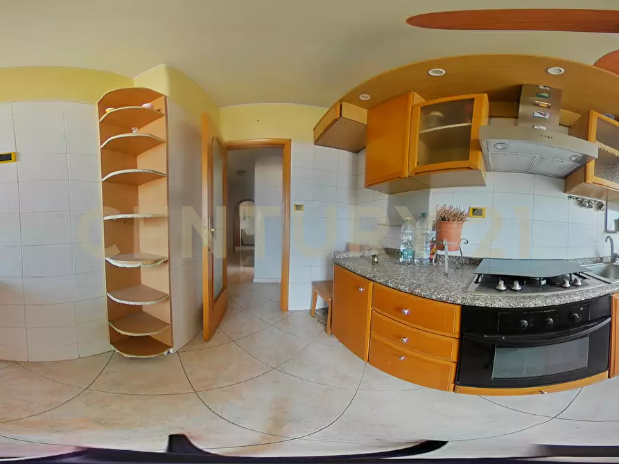 Immagine 31 di Trilocale in vendita  in Via Pietro Platania 6 a Catania