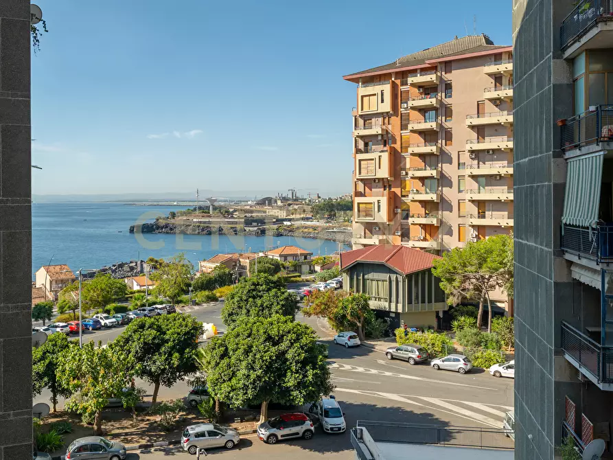 Immagine 48 di Appartamento in vendita  in Viale Alcide De Gasperi 187 a Catania