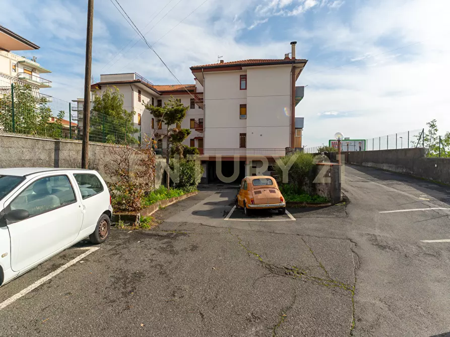 Immagine 25 di Trilocale in vendita  in via salvatore quasimodo 7 a Gravina Di Catania