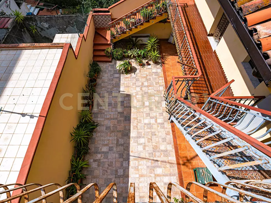 Immagine 37 di Casa indipendente in vendita  in Via Stella 15 a Catania