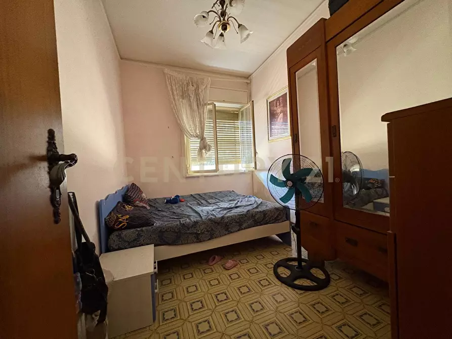 Immagine 17 di Pentalocale in vendita  in Via Mattia Preti 2 a Siracusa