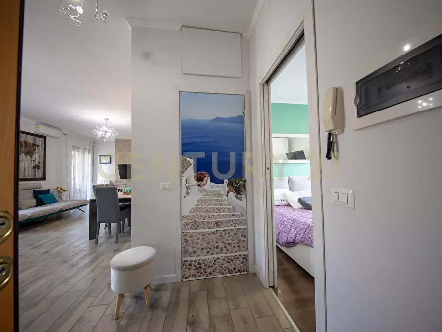 Immagine 26 di Quadrilocale in vendita  in Viale della Venezia Giulia 151 a Roma