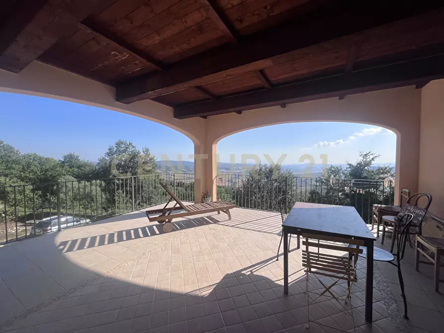 Immagine 1 di Azienda agricola in vendita  in Strada dei Sassi Bianchi a Manciano