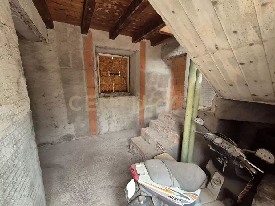 Immagine 11 di Palazzo in vendita  in Via Sasse snc a Verona