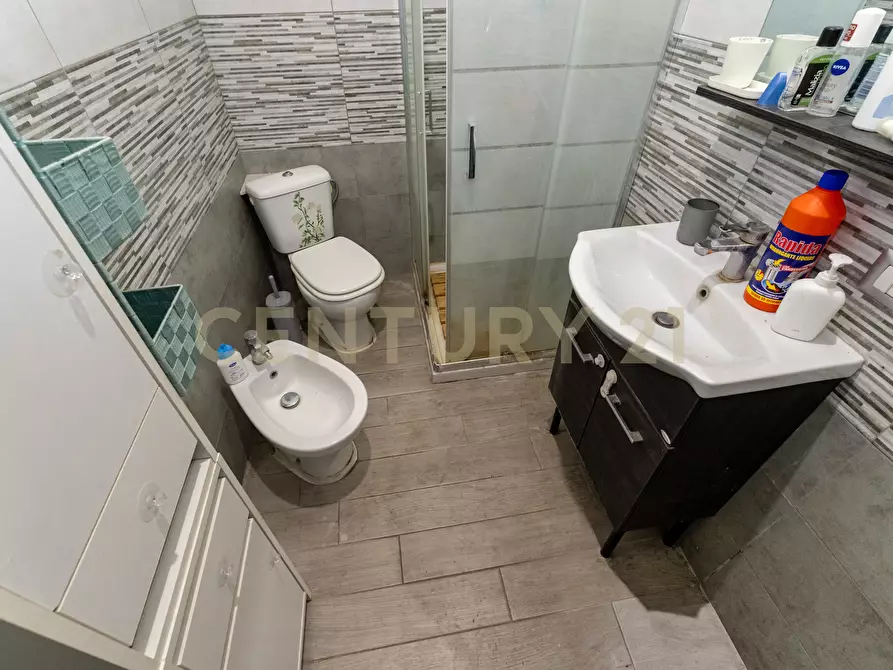 Immagine 11 di Casa indipendente in vendita  in Via Adelia 94 a Catania