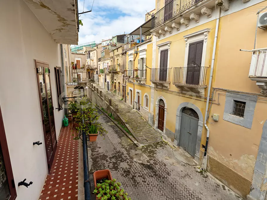 Immagine 24 di Terratetto in vendita  in Via Cafici 28 a Vizzini