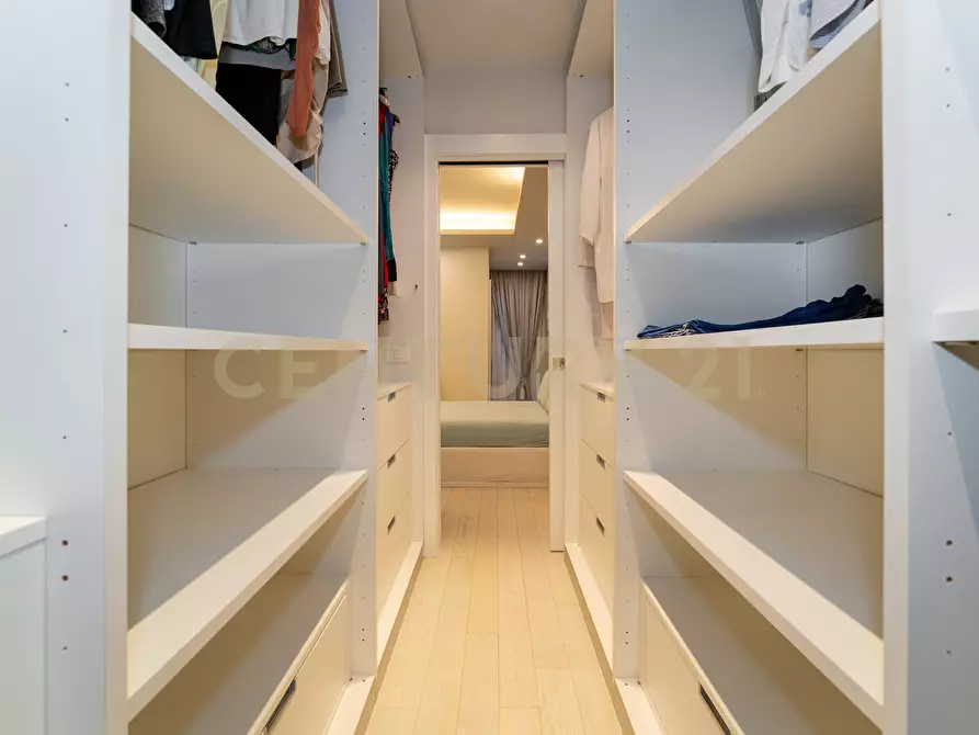 Immagine 30 di Appartamento in vendita  in Via Masaniello 8 a Catania