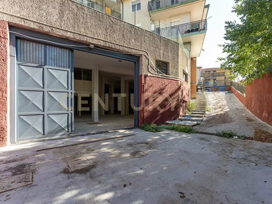 Immagine 29 di Casa indipendente in vendita  in CORSO SAN VITO 141 a Catania