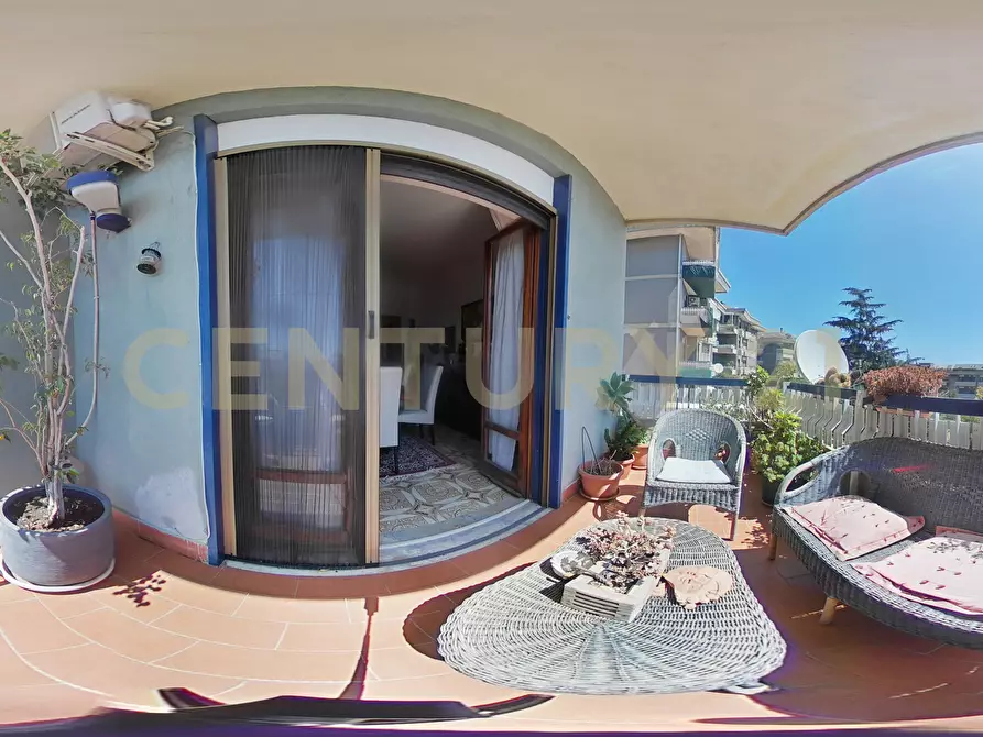 Immagine 49 di Pentalocale in vendita  in Via Cristoforo Colombo 1 a San Gregorio Di Catania