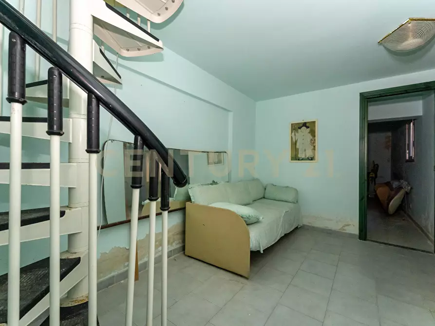 Immagine 22 di Bilocale in vendita  in Via Nazionale 74 bis a Letojanni